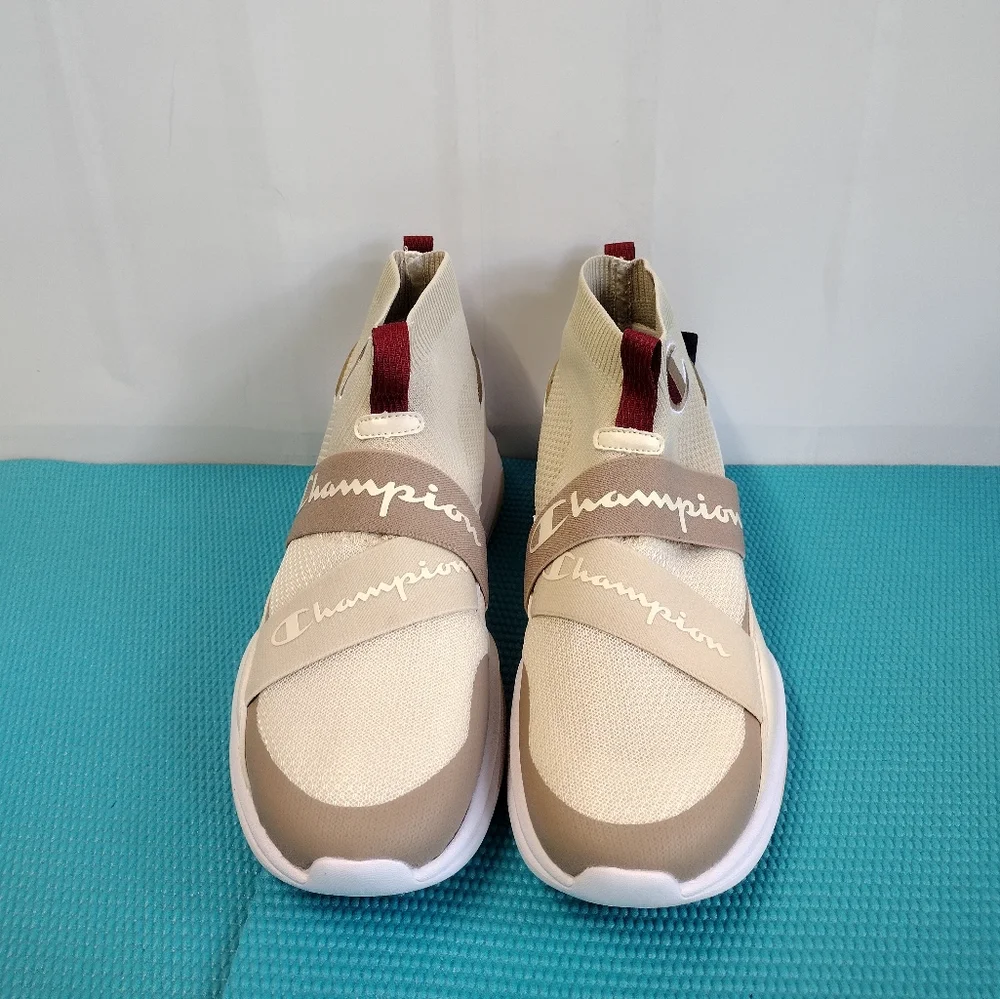 NEW Champion Women's Slip On Lady Legend V Over Athletic Shoes Sneakers - 11W